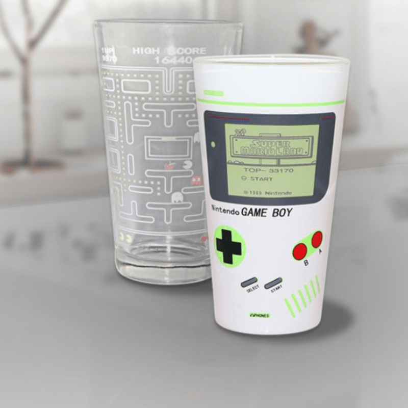 Pac-Man & Game Boy Colour Changing Pint Glass - zipzapproducts